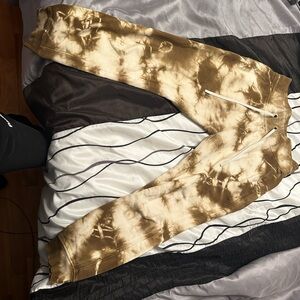 Lululemon Tie-Dye Joggers/Sweatpants Size 2